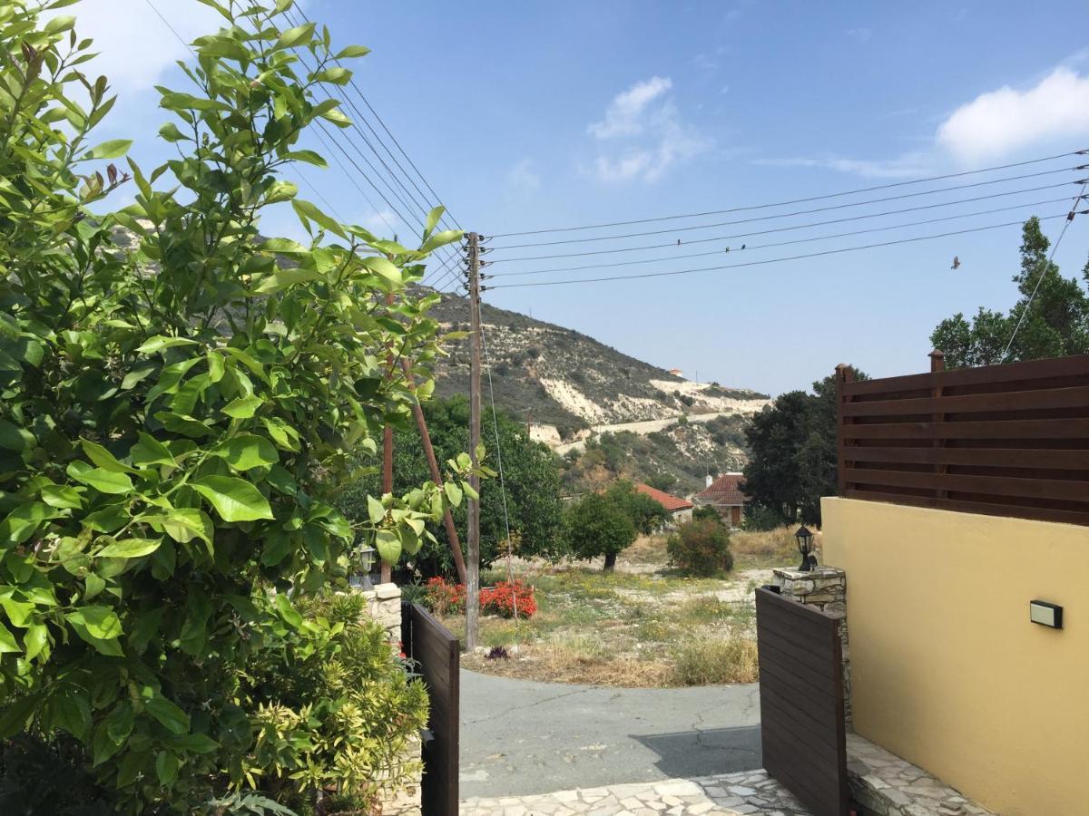 Katikia Emma Villa Kato Drys Exterior foto